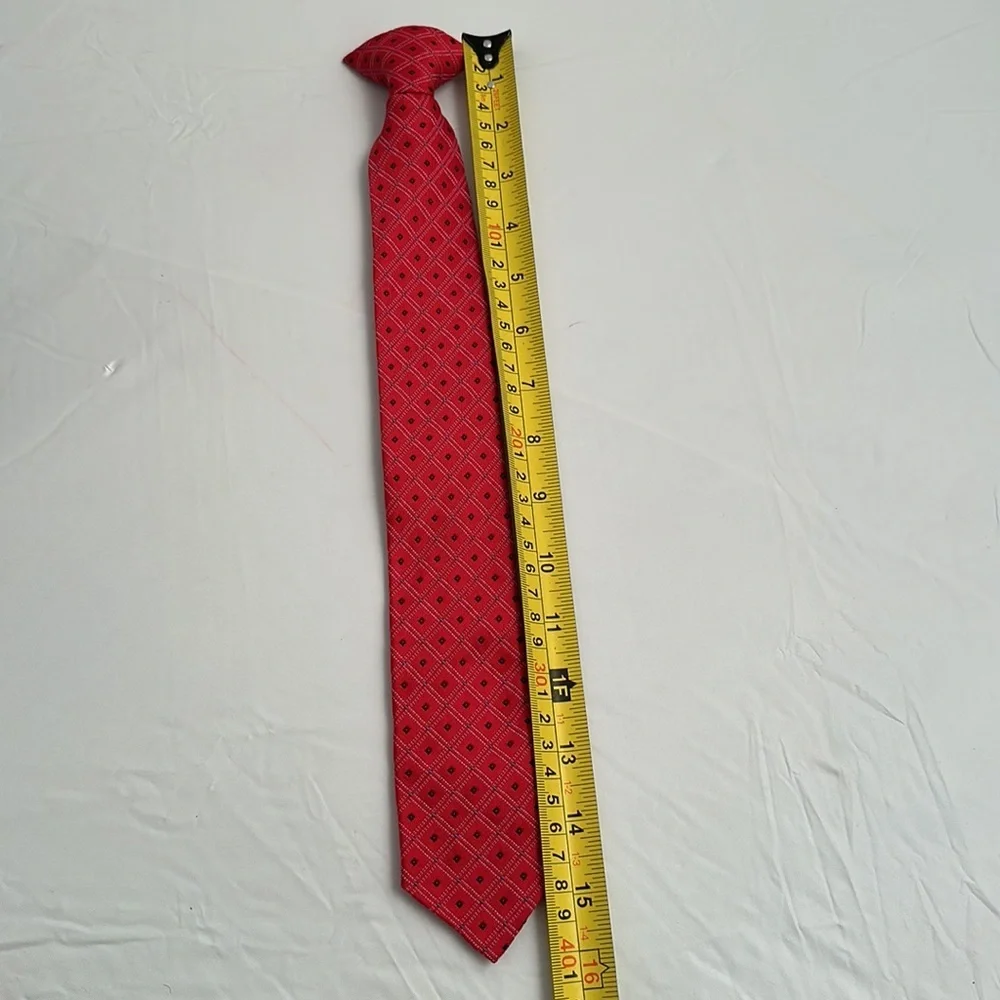 Kalikow boys red multicolor pattern clip on tie